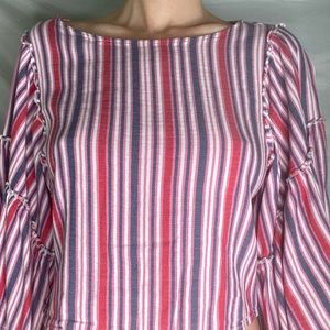 Romeo + Juliet Couture Long Sleeve Top